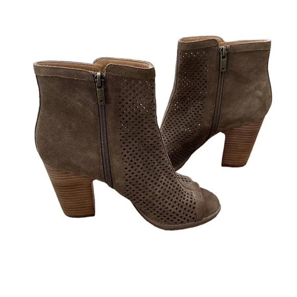 Lucky Brand Women's Lakyn Brown Leather Peep Toe Heeled Ankle Booties Sz 10 GUC - Picture 1 of 13
